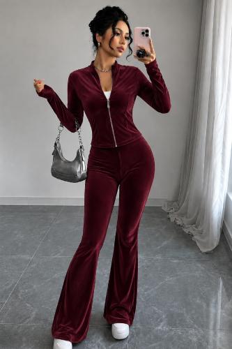 Conjunto Plush Entallado