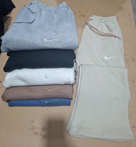 Palazo Nike Bordado