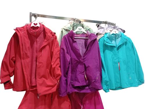 Campera 2 en Uno Importado Polar e Impermeable - Miniatura 7
