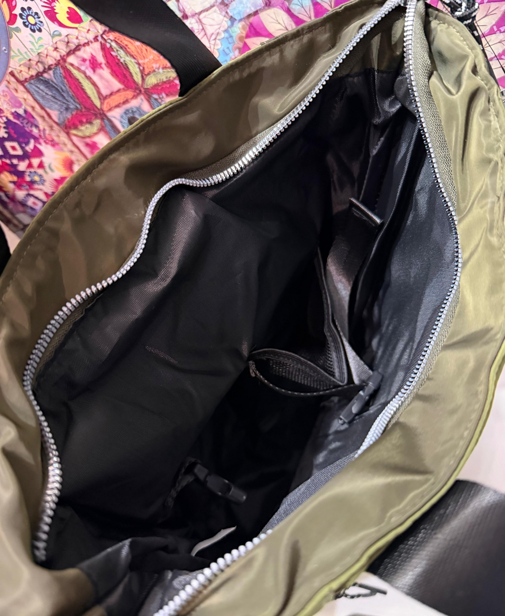 Nuevo Ingreso de Cartera Morral e Impermeable - Imagen 4