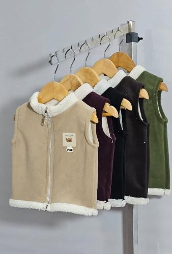 Chaleco Bebe con Corderito