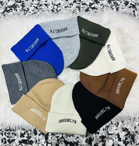 Gorros Rocky Bordados