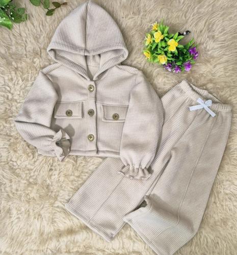 Conjunto con Capucha