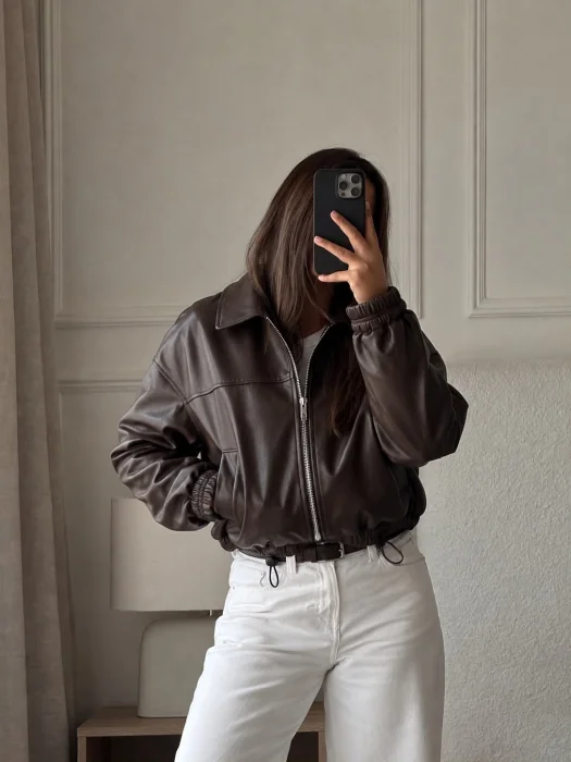 Bomber Cuerina Liviana