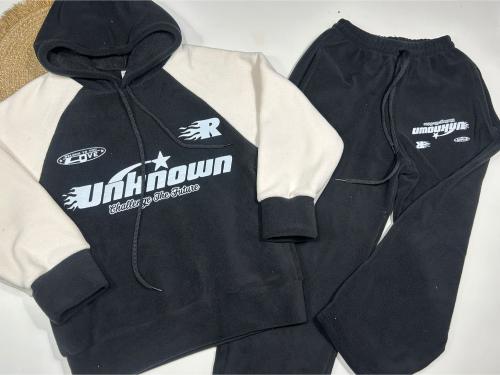 Conjunto Oversize de Niño - Miniatura 2
