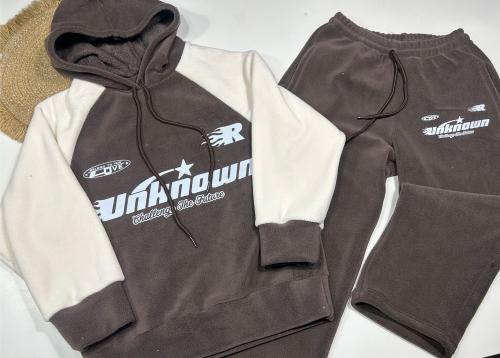 Conjunto Oversize de Niño - Miniatura 4