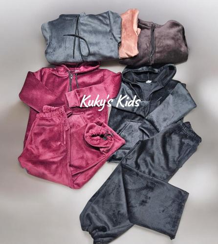 Conjunto Baggy con Piel Nene/a
