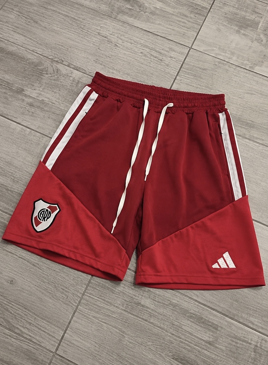 Short de River Rojo - 54E4A9E1-4EC8-4908-A7B5-24CE28D3702B.jpeg