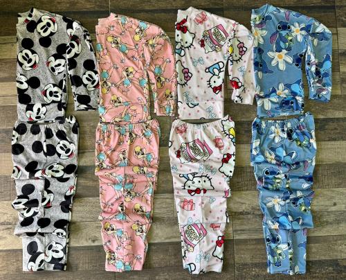 Pijamas de Plush Personajes