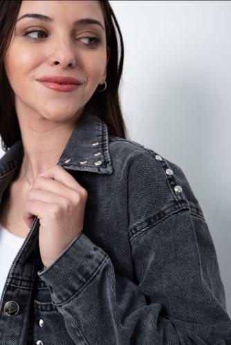 Camisaco Oversize Gris Nevado con Tachas - Miniatura 2