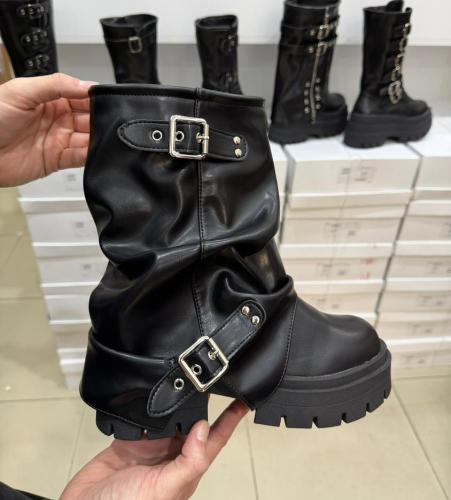 Bota de Dama Borcego Plataforma Linea Importada Valka Art Melina (35 al 40)
