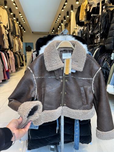 Campera Gamulan Crop Top - Miniatura 3