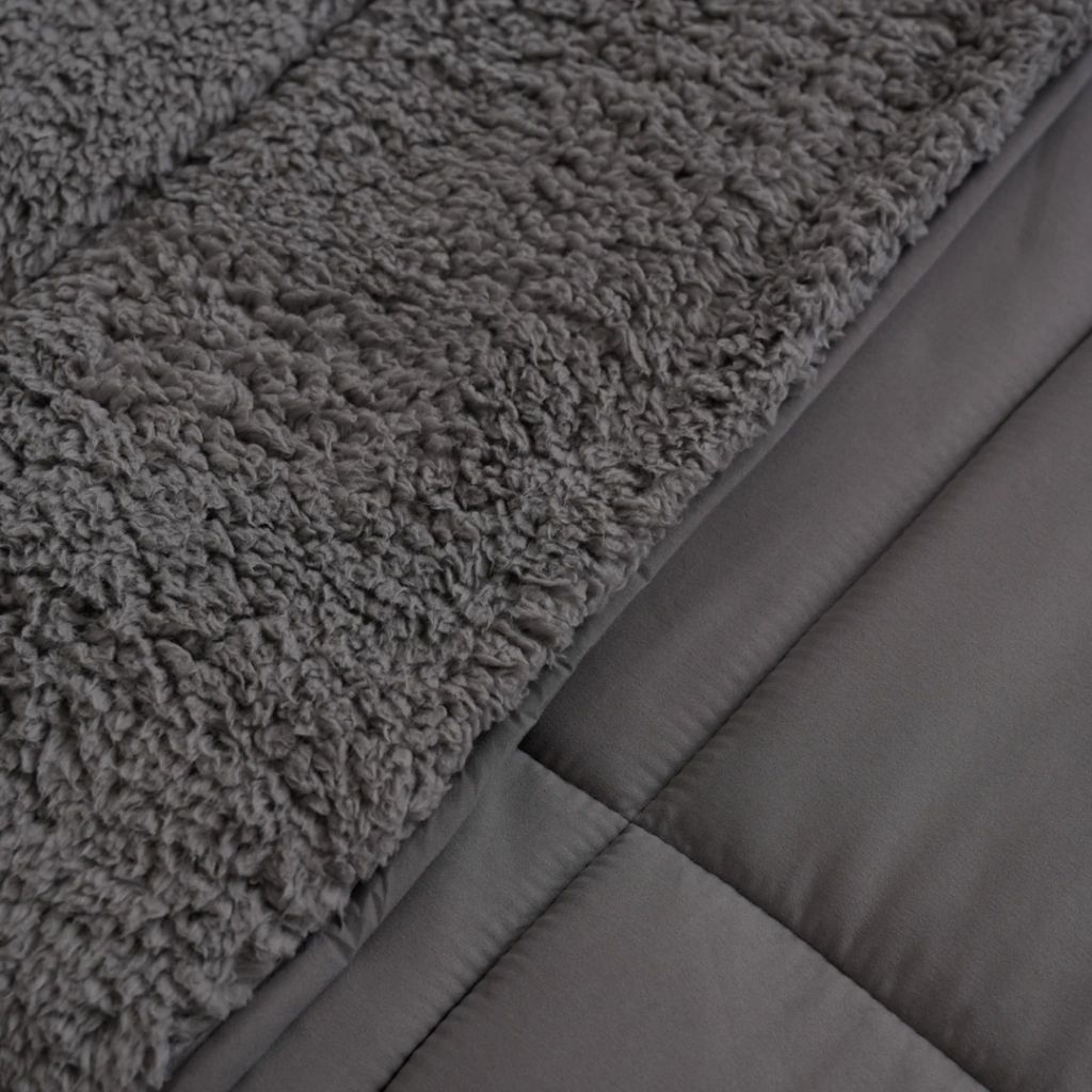 Acolchado Gris Oscuro King Size con Corderito Premium Súper Abrigado Ultra Suave - 2%20(1).jpg
