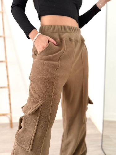 Pantalón Cargo con Broche Falso Micropolar