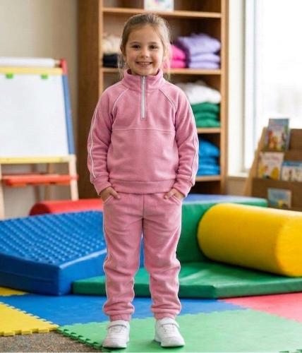 Conjuntos con Piel y  Pantalon Baggi