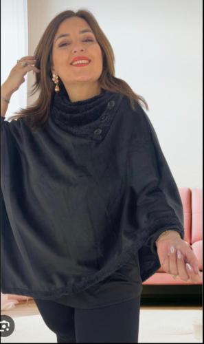 Poncho Polar con Piel