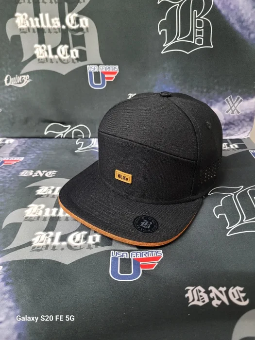 Gorras Bc $6900 desde 12 Unidades. 
tenemos Muchísimos Productos para el Mundial, Co