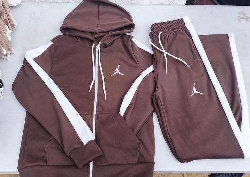 Conjunto Jordan