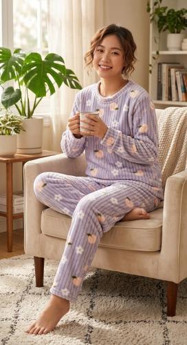 Pijama Peluche de Mujer Estampados y Lisa - Miniatura 7