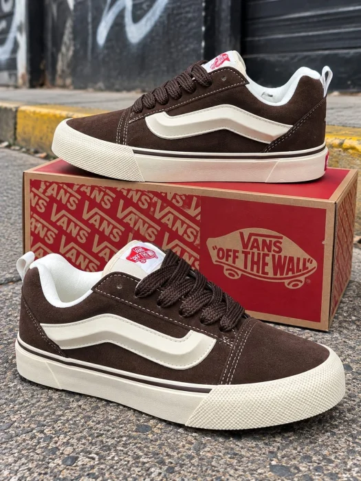 Art Zapas Vans Knu
