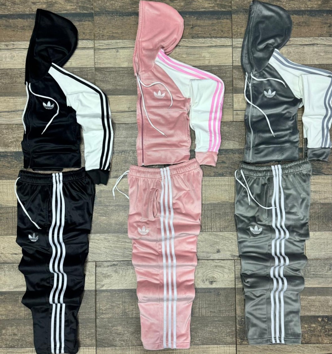 Conjunto Adidas Plish Bifaz - Imagen 1