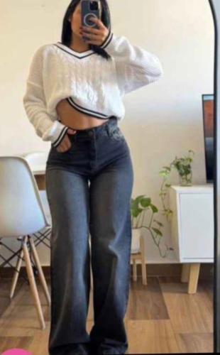 Jeans Wide Leg Rigido Negro Localizado