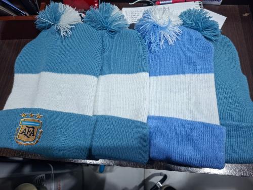 Gorritos de Lana Estampado