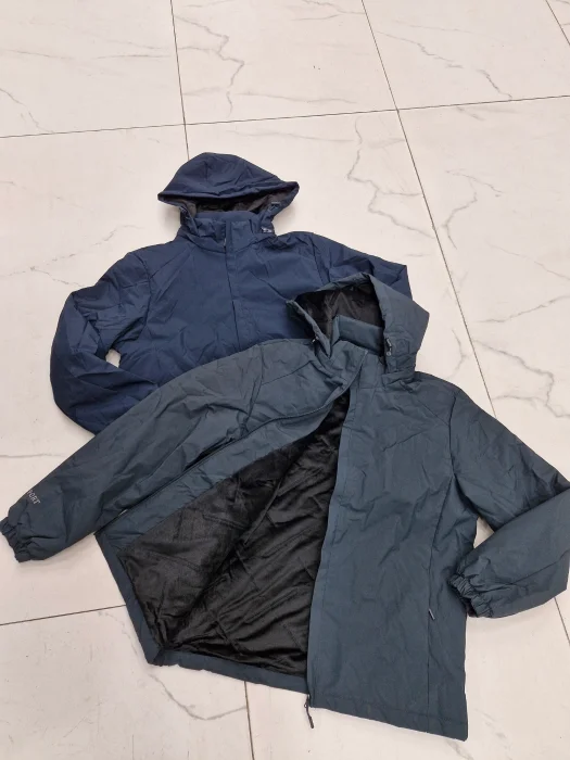 Rompeviento Impermeable con Piel