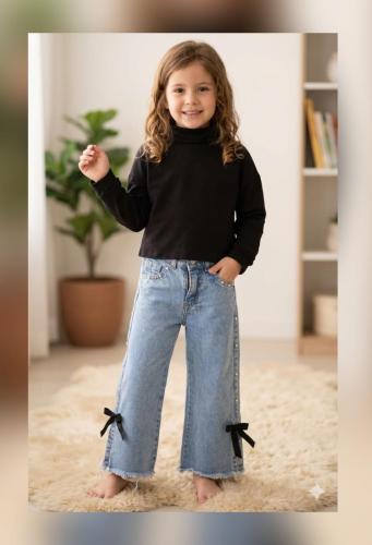 Wide con Moño y Tachas