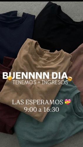 Remera Cuello Basico