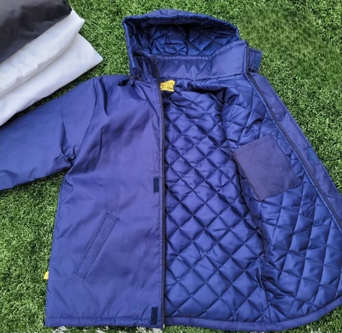 Campera Tracker Azul Marino