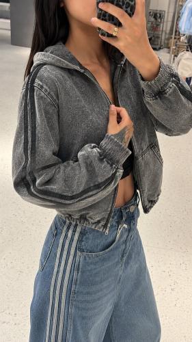 Campera Batik