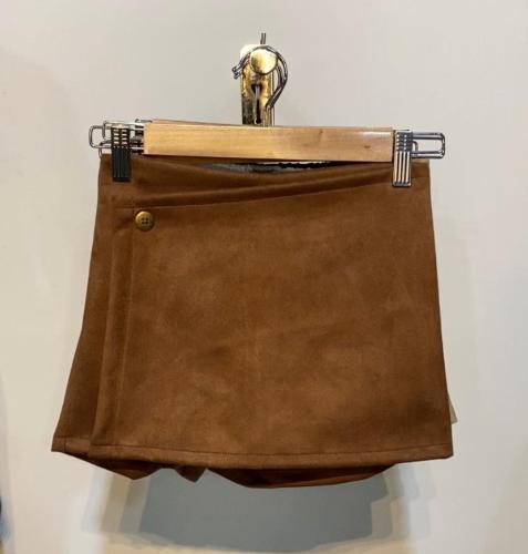 Shorts Pollera Gamuza - Miniatura 2