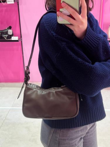 Cartera Mini Bag Baguette Marrón Cierre Metal - Miniatura 2