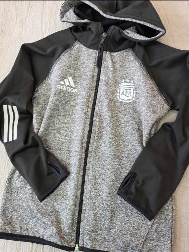 Campera Térmica Deportiva. - Miniatura 3