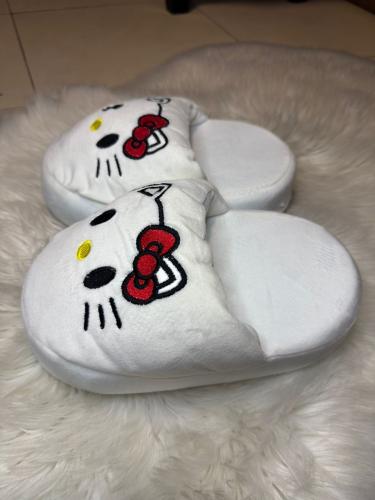 Pantuflon Kitty - Miniatura 2