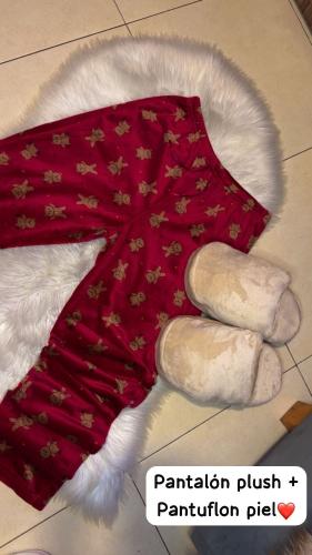 Pantalón y Pantuflon - Miniatura 2