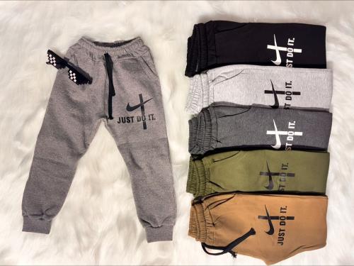 Jogging Estampados Frizados