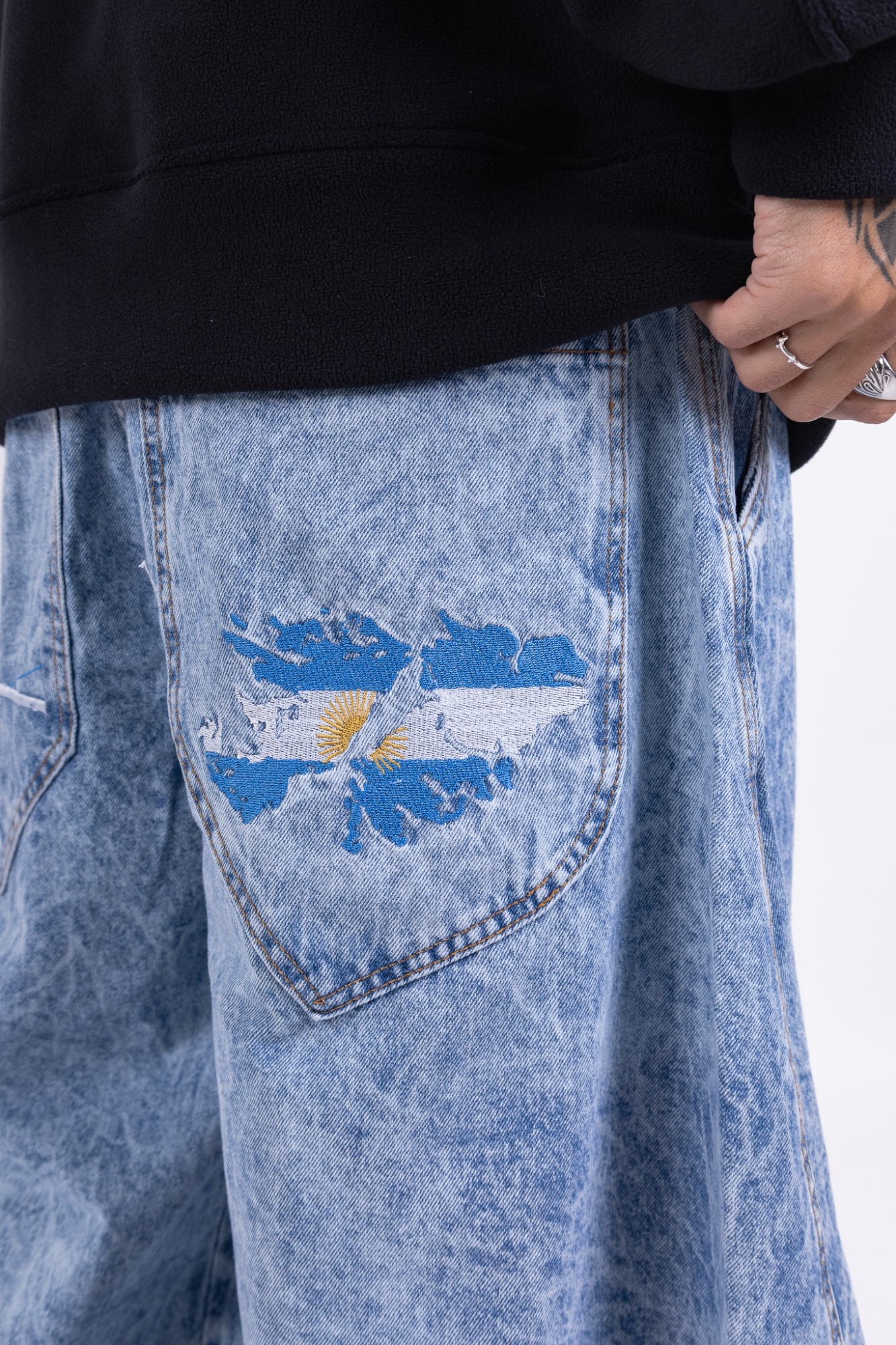Jeans Balloon Fit de Hombre Art Patagonia Denim - Imagen 1