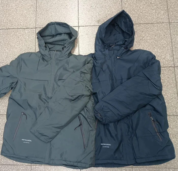 Rompeviento con Piel Premium Unisex