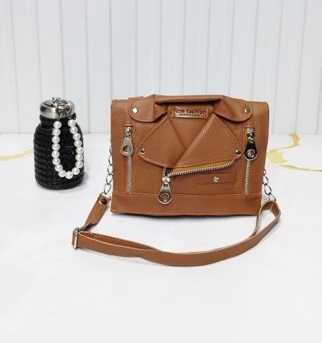 Morral  de Cuero Ecológico* 
excelente Calidad.
tira Alargable.