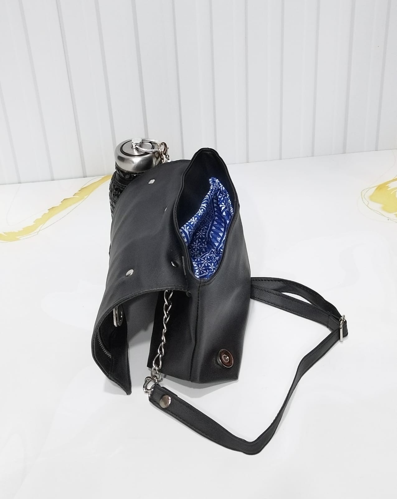 Morral de Cuero Ecológico*
excelente Calidad.
tira Alargable. - Imagen 5