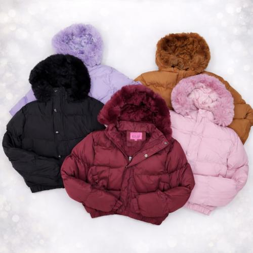 Puffers Mujer con Piel