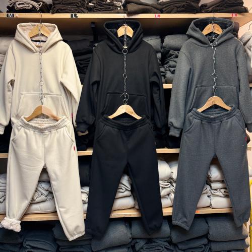 Conjunto de Darlon con Piel