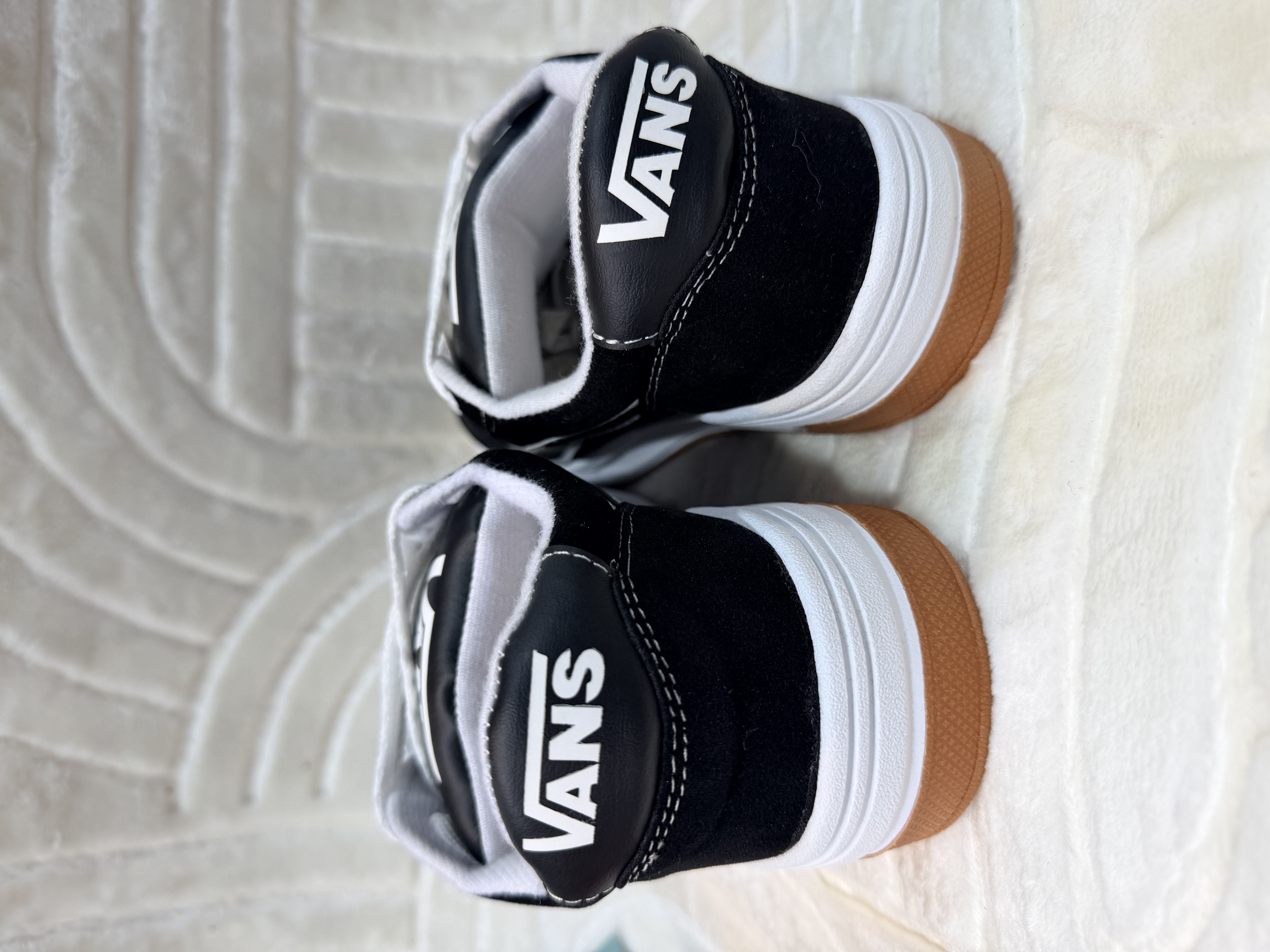 Vans Hylane - IMG_0554.jpeg