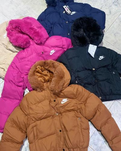 Puffer con Piel - Miniatura 2