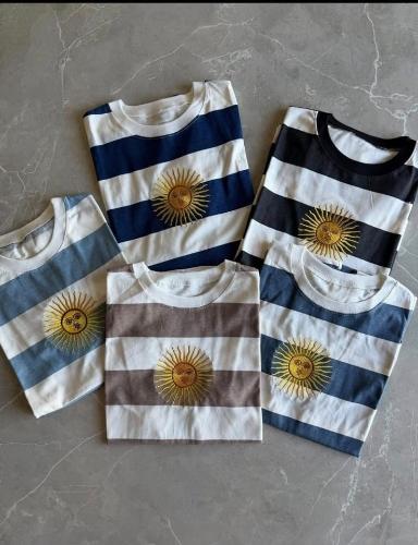 Remera Rayada Argentina