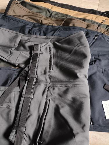 Pantalón Softshell Impermeable Lionesa - Miniatura 3