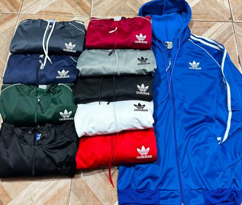 Camperas Adidas Frizados
