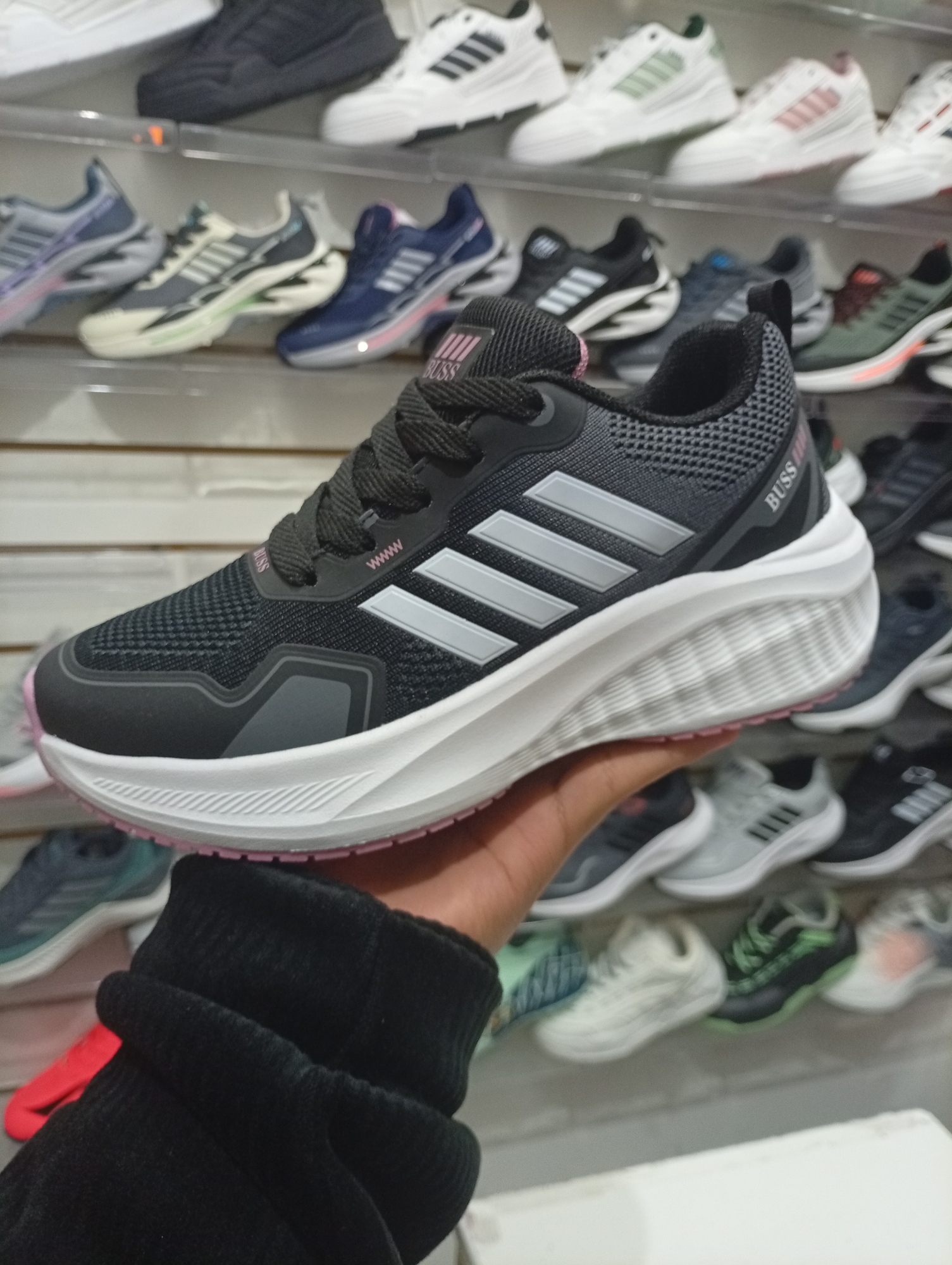Zapatilla Deportiva - Imagen 2